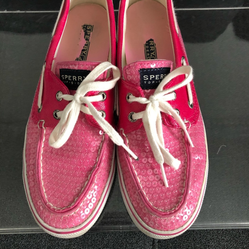 Sperry Topsider-  pink . size 7.5